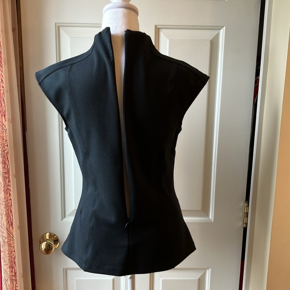 7th Avenue Design Studio Sleeveless Black Top - Picture 7 of 10